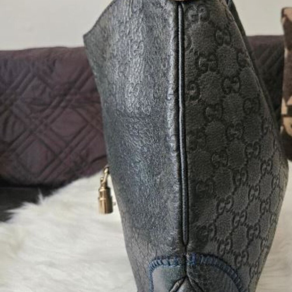 GUCCI Guccissima Shoulder Bag Authentic - Picture 8 of 13